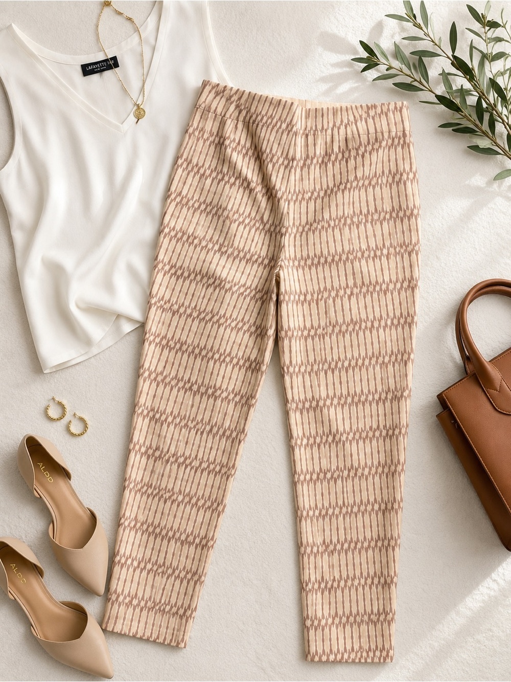 Lafayette 148 New York | Stanton Cropped Pants | Size 6 | Neutral Abstract Print - Picture 2 of 7